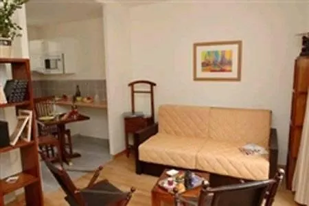 Hotel Valley Les Jardins Du Roy Paris